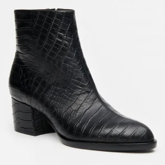 J. McLaughlin Shoes New J Mclaughlin Croc Embossed Leather Booties Black Zip Ankle